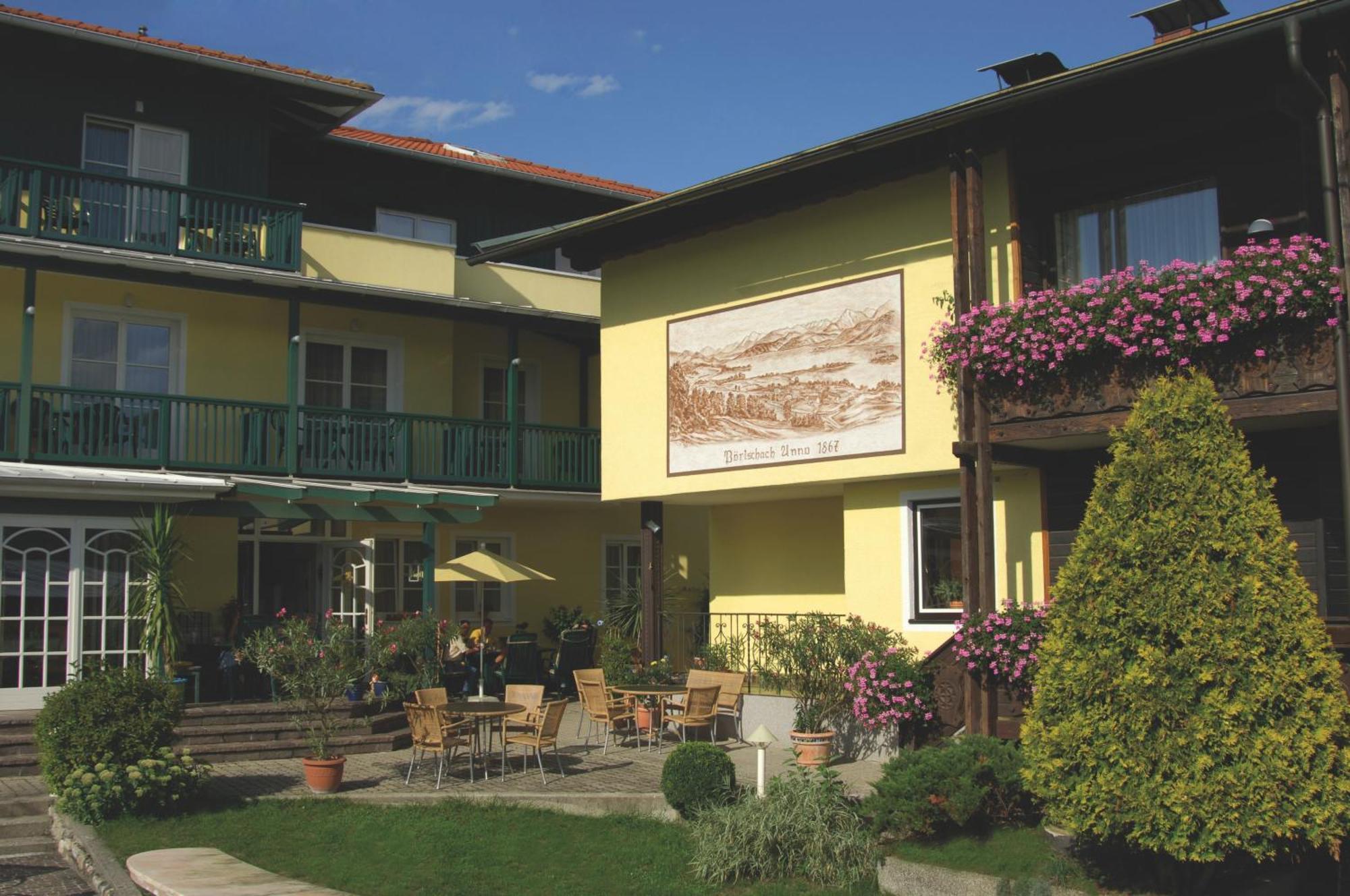 Die Wunder S Ferienpension Pörtschach am Wörthersee エクステリア 写真